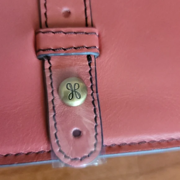 HOBO Tea Rose Alta Leather Wallet - Picture 7 of 14